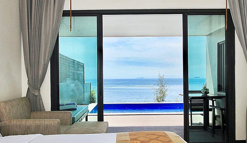 OCEAN SUNSET BEDROOM